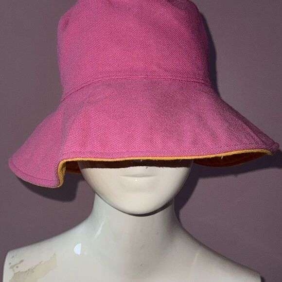 wallaroo Accessories - Wallaroo reversible resort wear hat